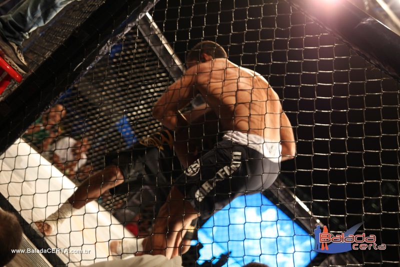 Balada: B2 MMA - Arena de Tits - Choncha Acstica