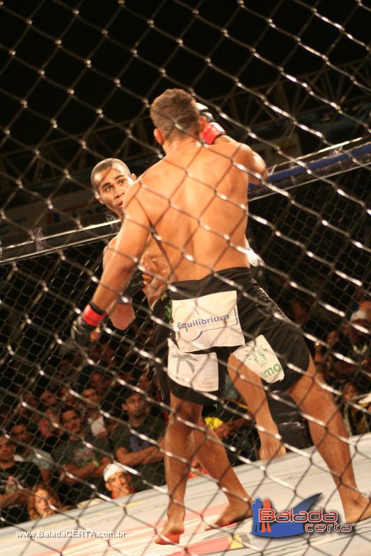 Balada: B2 MMA - Arena de Tits - Choncha Acstica