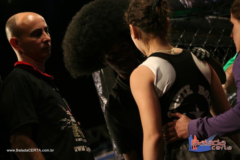 Balada: B2 MMA - Arena de Tits - Choncha Acstica