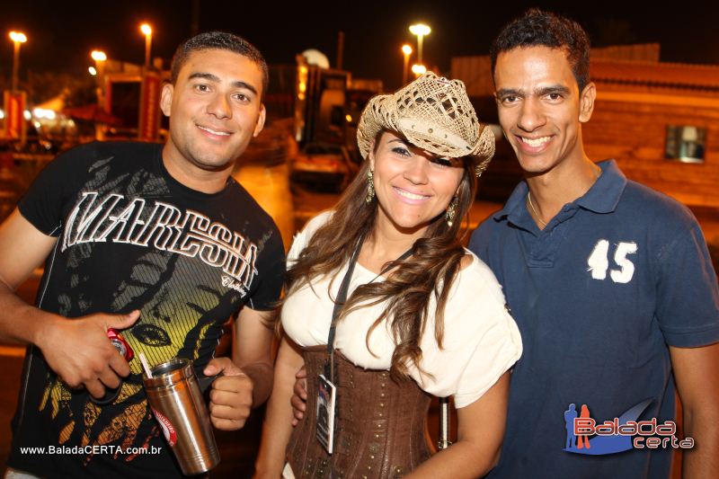 Balada: Festa do Peo Barretos 2011 - Excurso Os Lendrios - Barretos - SP