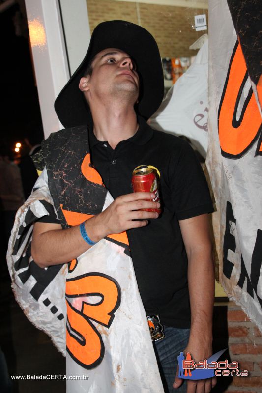 Balada: Festa do Peo Barretos 2011 - Excurso Os Lendrios - Barretos - SP