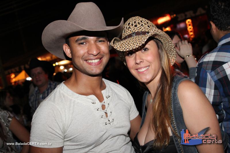 Balada: Festa do Peo Barretos 2011 - Excurso Os Lendrios - Barretos - SP