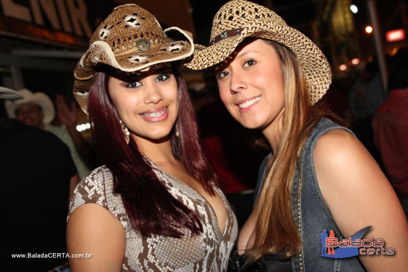 Balada: Festa do Peo Barretos 2011 - Excurso Os Lendrios - Barretos - SP