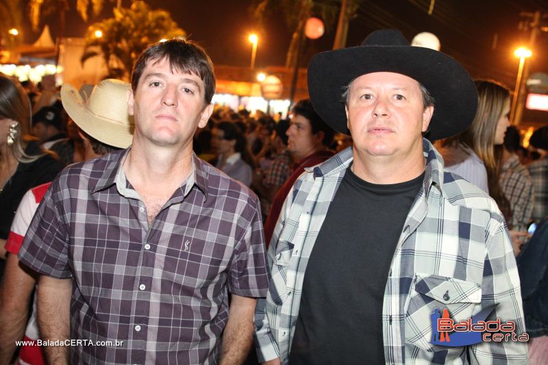 Balada: Festa do Peo Barretos 2011 - Excurso Os Lendrios - Barretos - SP