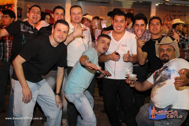 Balada: Festa do Peo Barretos 2011 - Excurso Os Lendrios - Barretos - SP