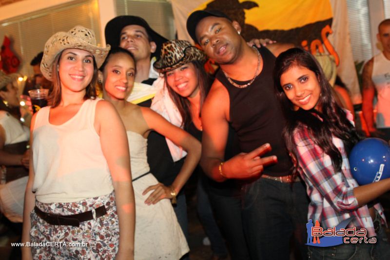 Balada: Festa do Peo Barretos 2011 - Excurso Os Lendrios - Barretos - SP