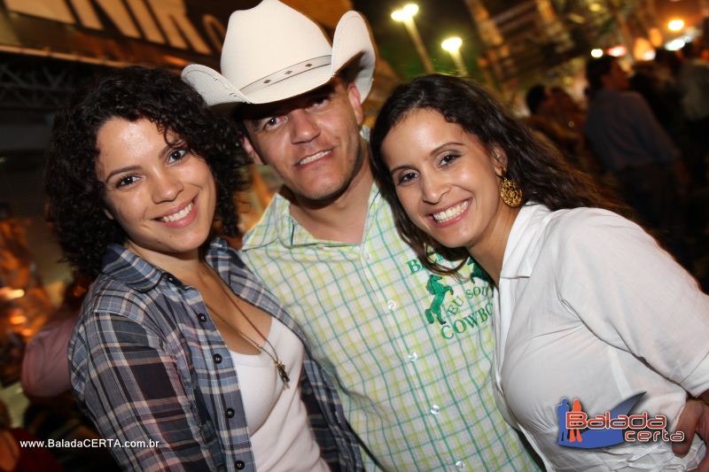 Balada: Festa do Peo Barretos 2011 - Excurso Os Lendrios - Barretos - SP