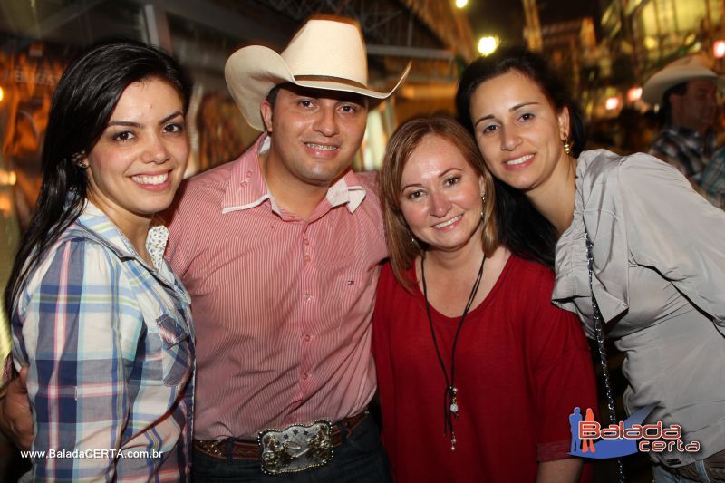 Balada: Festa do Peo Barretos 2011 - Excurso Os Lendrios - Barretos - SP