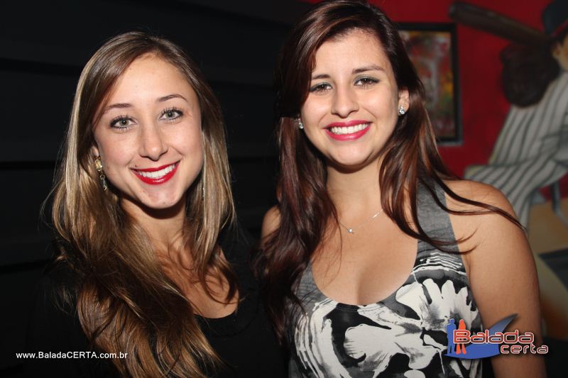 Balada: Fotos de Sexta no Brazucas Sport Bar com Guilherme & Giulliano - guas Claras - DF