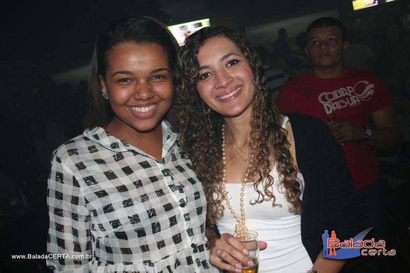 Balada: Fotos de Sexta no Brazucas Sport Bar com Guilherme & Giulliano - guas Claras - DF