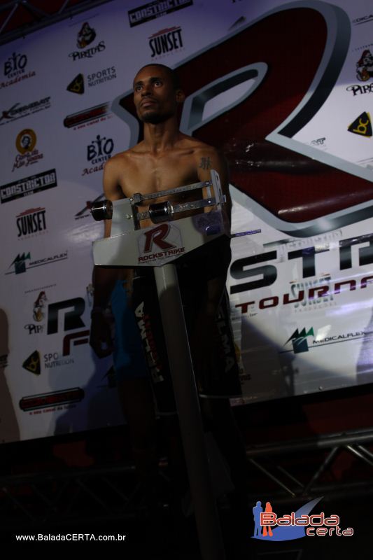 Balada: RockStriker MMA - Pesagem e Coletiva de Imprensa