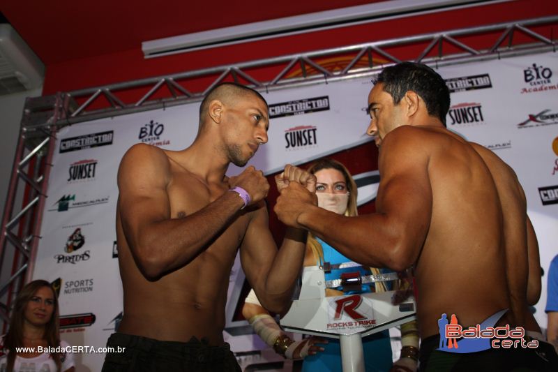 Balada: RockStriker MMA - Pesagem e Coletiva de Imprensa