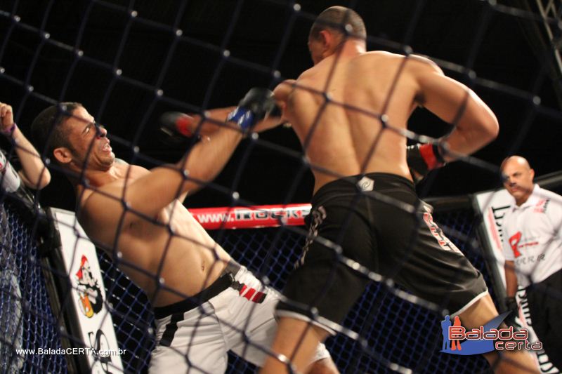 Balada: RockStrike MMA - TaguaPark - Taguatinga - DF