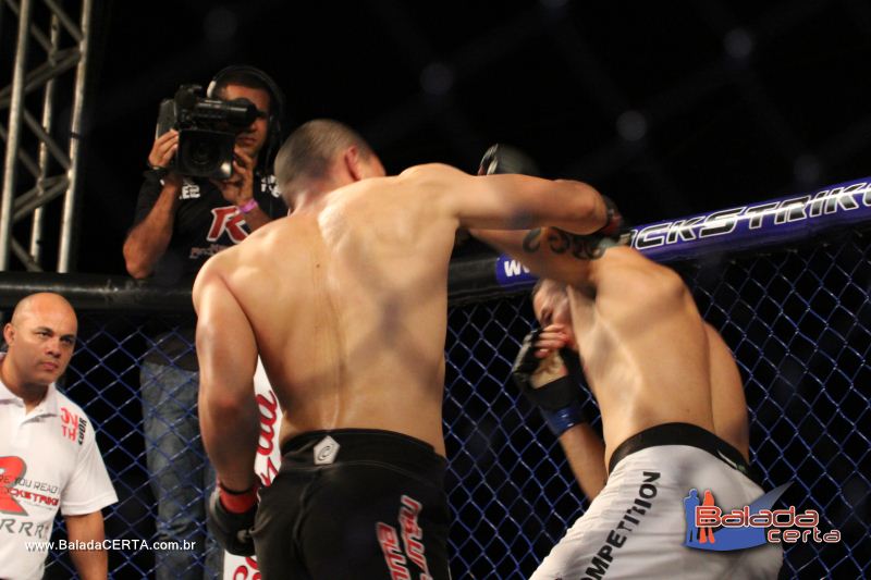 Balada: RockStrike MMA - TaguaPark - Taguatinga - DF