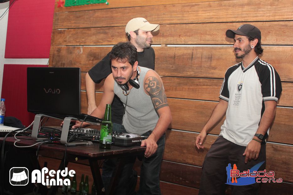 Balada: Fotos de Quinta no Am�rica Rock Club - Perde a Linga - Big Versus - Taguatinga DF 