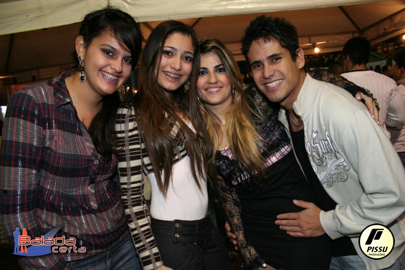 Balada: Fotos de Sexta na Festa Junina no Braslia Country Club - DF