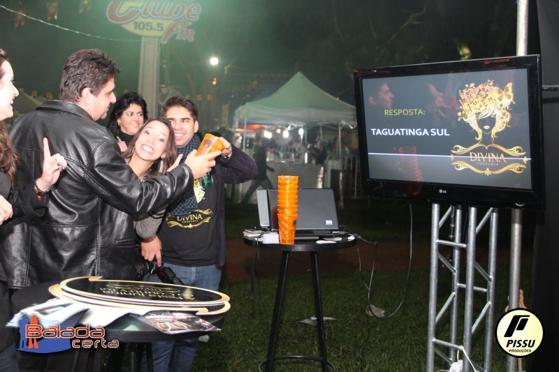 Balada: Fotos de Sexta na Festa Junina no Braslia Country Club - DF