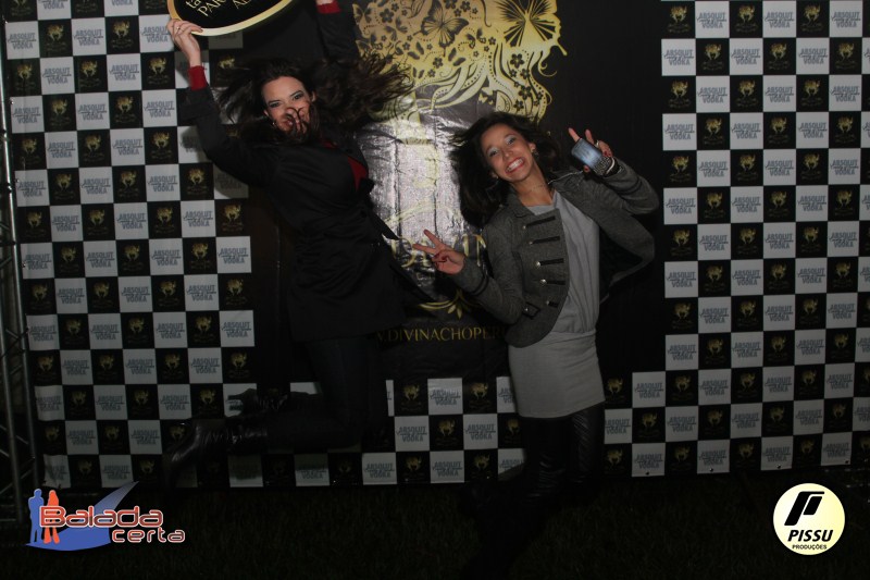 Balada: Fotos de Sexta na Festa Junina no Braslia Country Club - DF