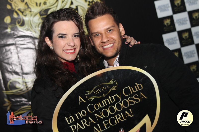 Balada: Fotos de Sexta na Festa Junina no Braslia Country Club - DF