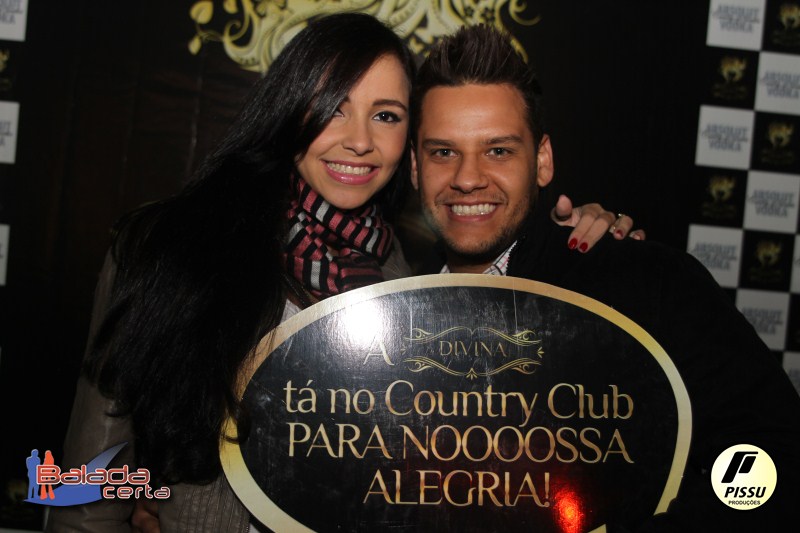 Balada: Fotos de Sexta na Festa Junina no Braslia Country Club - DF