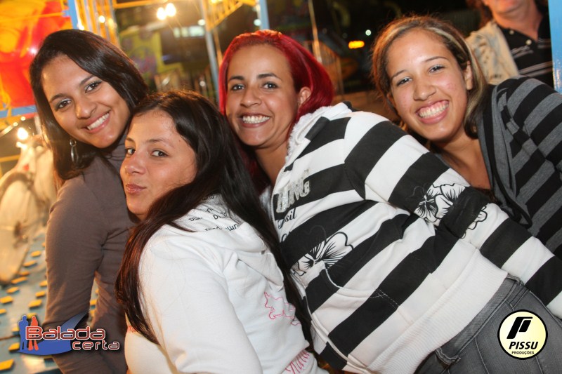 Balada: Fotos de Sexta na Festa Junina no Braslia Country Club - DF