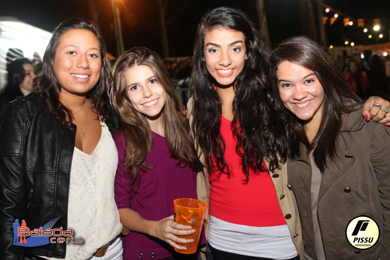 Balada: Fotos de Sexta na Festa Junina no Braslia Country Club - DF