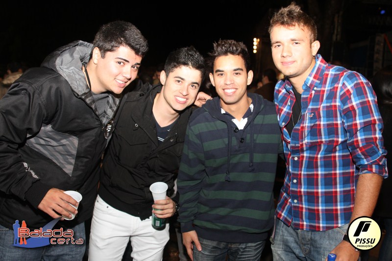 Balada: Fotos de Sexta na Festa Junina no Braslia Country Club - DF