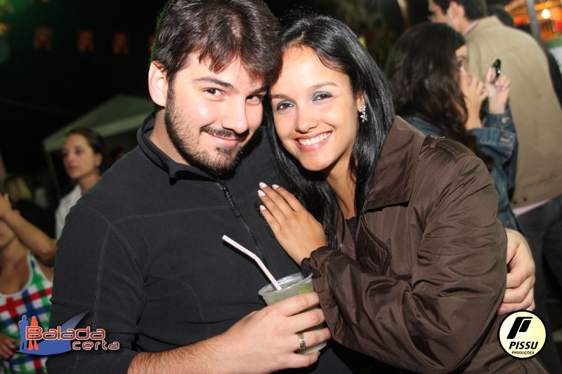 Balada: Fotos de Sexta na Festa Junina no Bras�lia Country Club - DF
