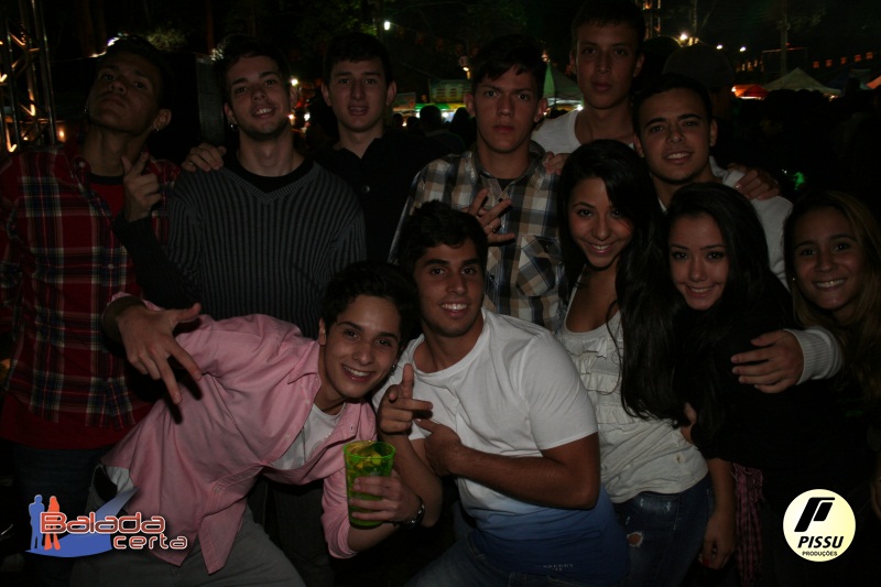 Balada: Fotos de Sbado na Festa Junina no Braslia Country Club - DF