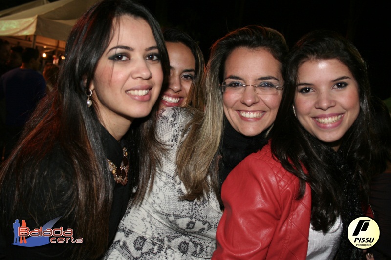 Balada: Fotos de S�bado na Festa Junina no Bras�lia Country Club - DF