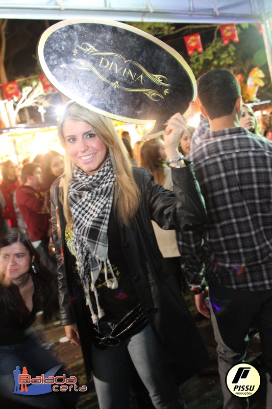 Balada: Fotos de S�bado na Festa Junina no Bras�lia Country Club - DF
