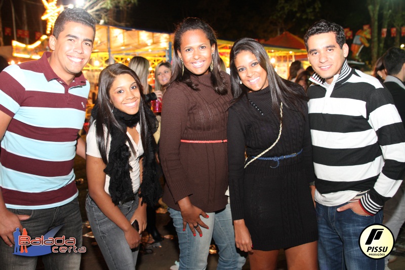 Balada: Fotos de S�bado na Festa Junina no Bras�lia Country Club - DF
