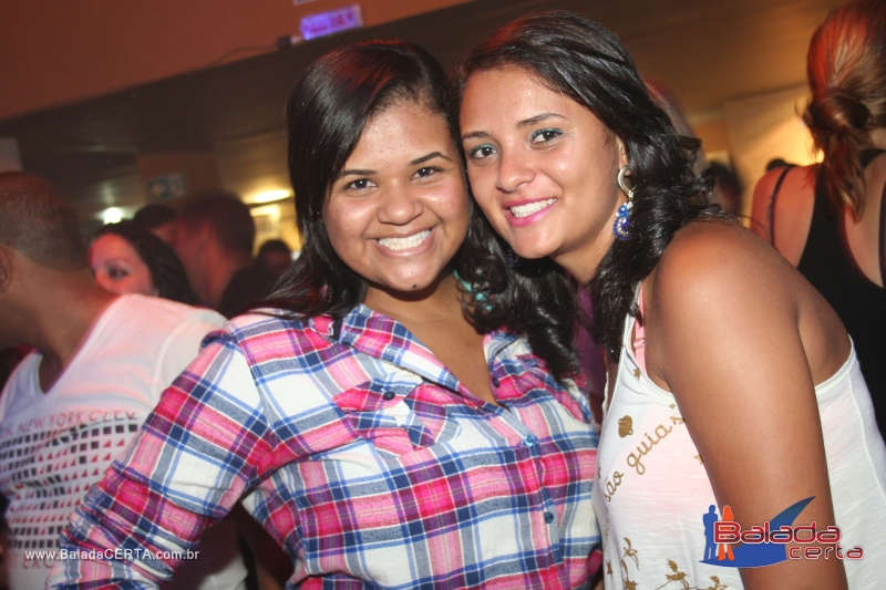 Balada: Fotos de Sexta no Sucesso Show Bar em Taguatinga - DF