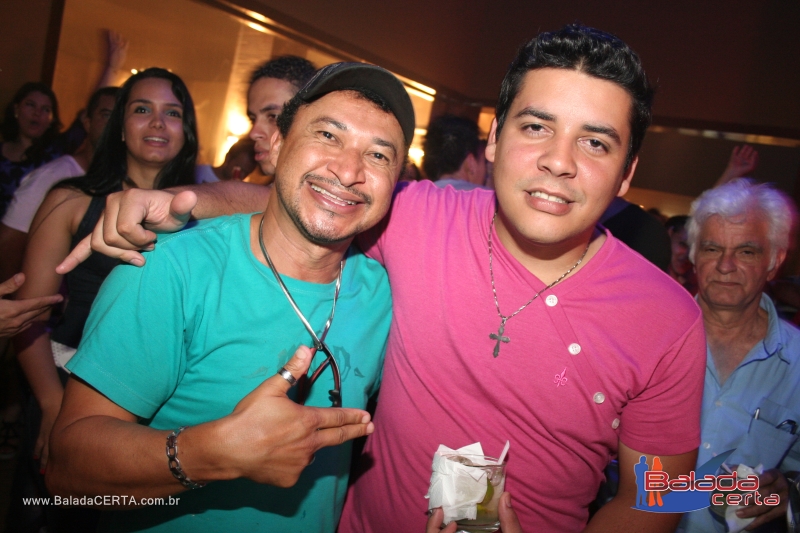 Balada: Fotos de Sexta no Sucesso Show Bar em Taguatinga - DF