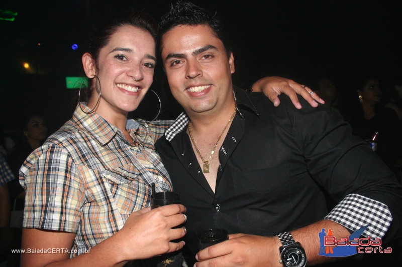 Balada: Fotos de quarta Inaugurao CAPELLA Lounge Bar com JOO NETO E FREDERICO em Taguatinga - DF