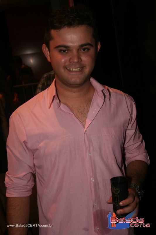 Balada: Fotos de quarta Inaugurao CAPELLA Lounge Bar com JOO NETO E FREDERICO em Taguatinga - DF