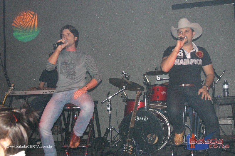 Balada: Fotos de Sexta no Caapa Bar em Taguatinga - DF