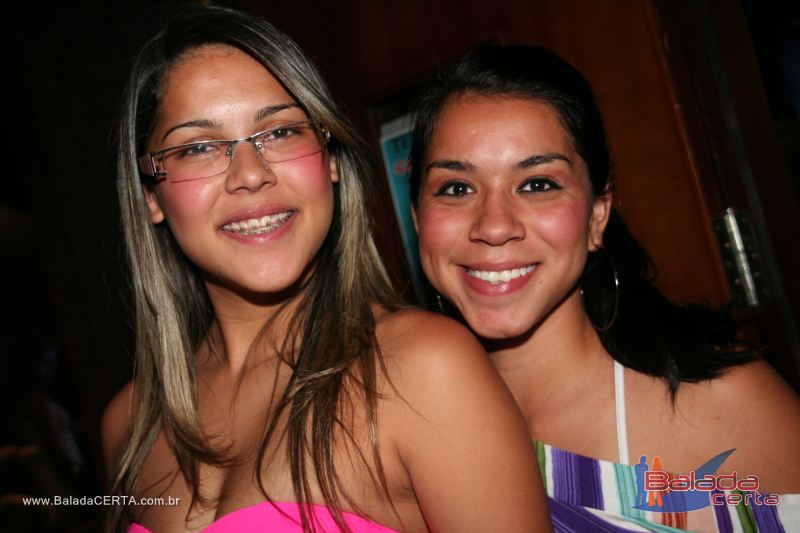 Balada: Fotos de segunda no Caapa Bar em Taguatinga - DF
