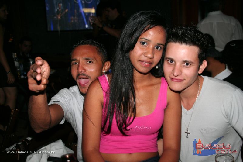 Balada: Fotos de segunda no Caapa Bar em Taguatinga - DF
