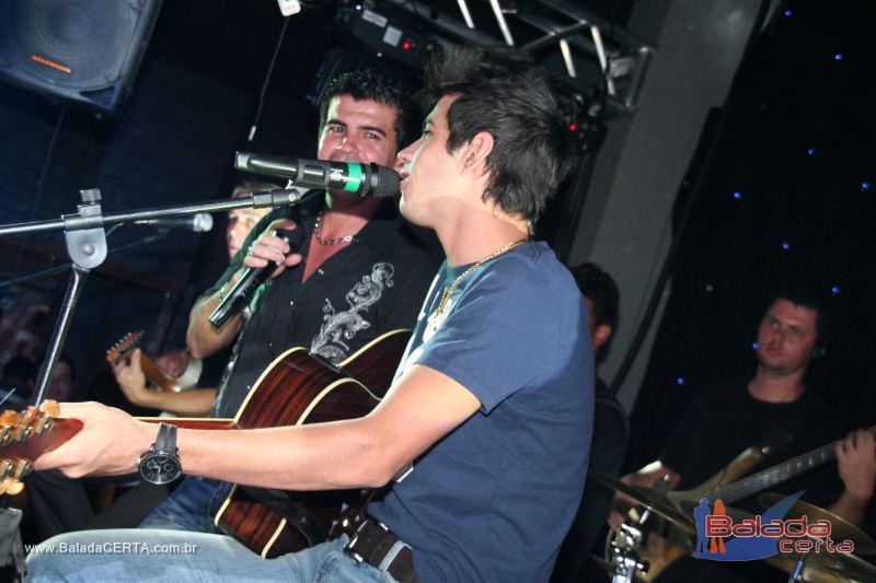 Balada: Fotos de segunda no Caapa Bar em Taguatinga - DF