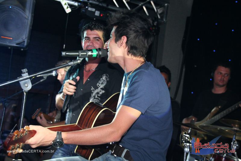Balada: Fotos de segunda no Caapa Bar em Taguatinga - DF