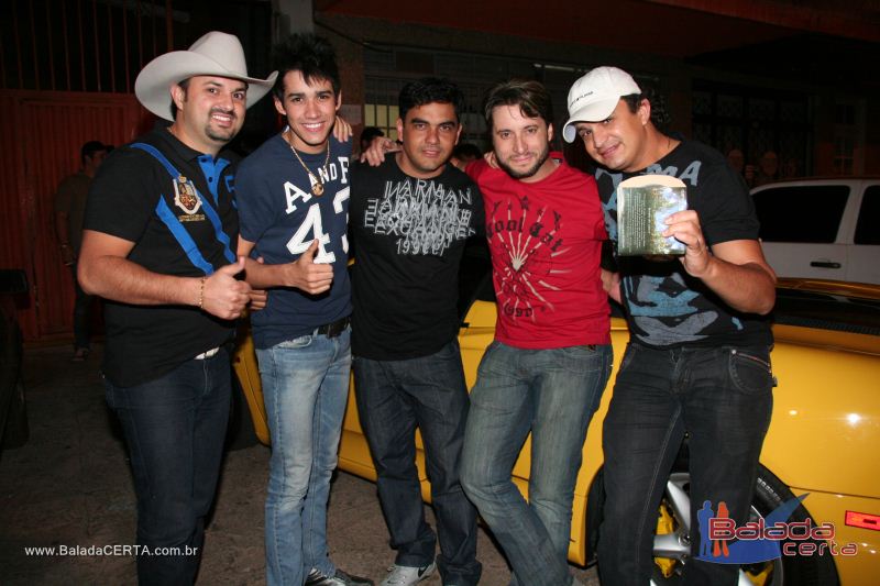 Balada: Fotos de segunda no Caapa Bar em Taguatinga - DF