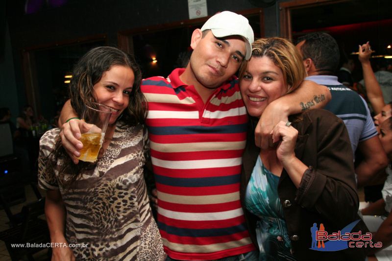 Balada: Fotos de segunda no Caapa Bar em Taguatinga - DF