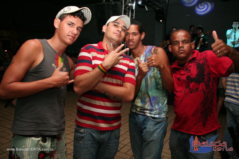 Balada: Fotos de segunda no Caapa Bar em Taguatinga - DF