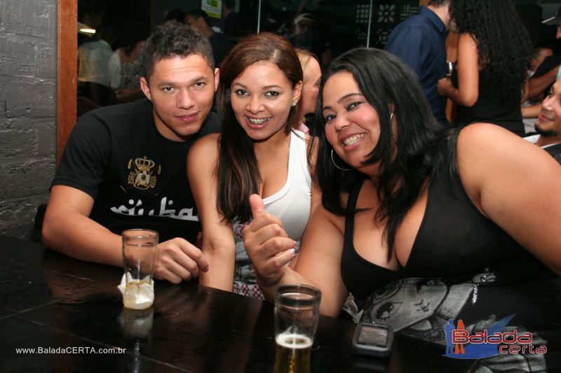 Balada: Fotos de segunda no Caapa Bar em Taguatinga - DF