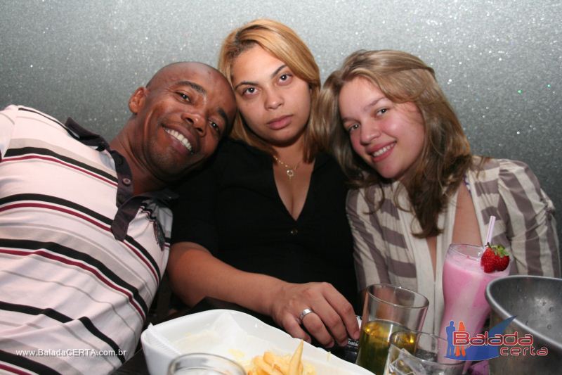 Balada: Fotos de segunda no Caapa Bar em Taguatinga - DF