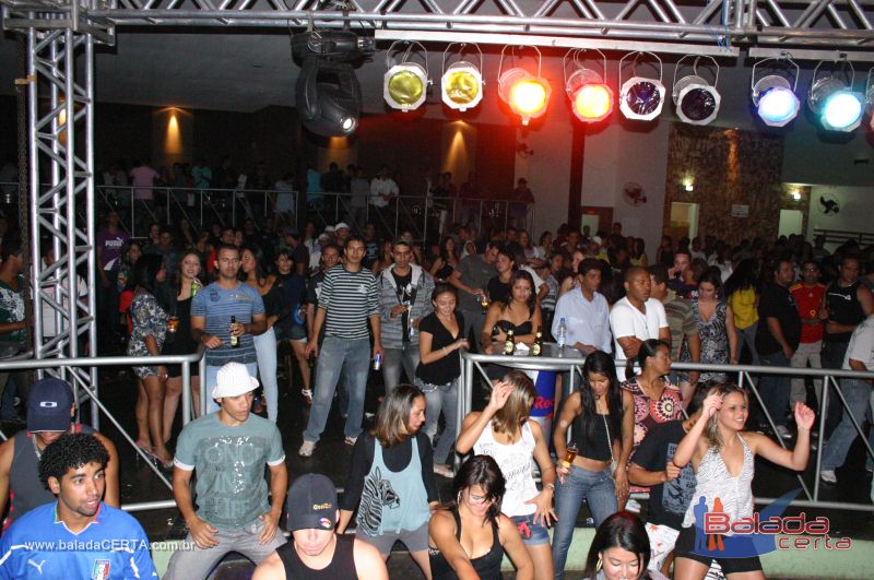 Balada: Fotos de domingo no Caapa em Valparazo - GO