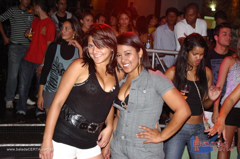 Balada: Fotos de domingo no Caapa em Valparazo - GO