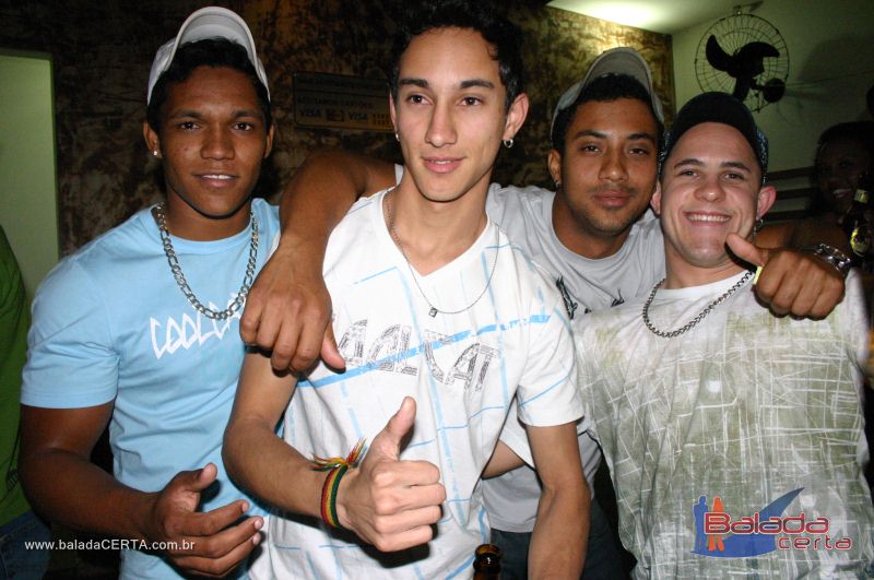 Balada: Fotos de domingo no Caapa em Valparazo - GO