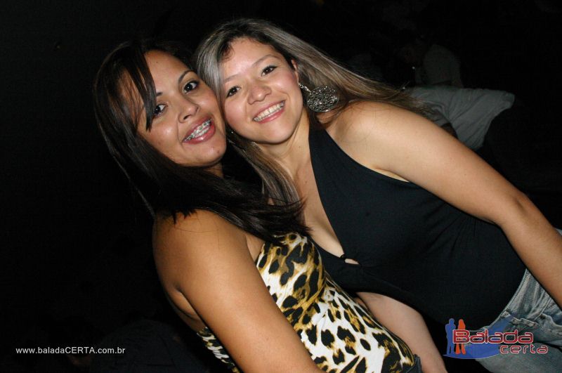 Balada: Fotos de domingo no Caapa em Valparazo - GO